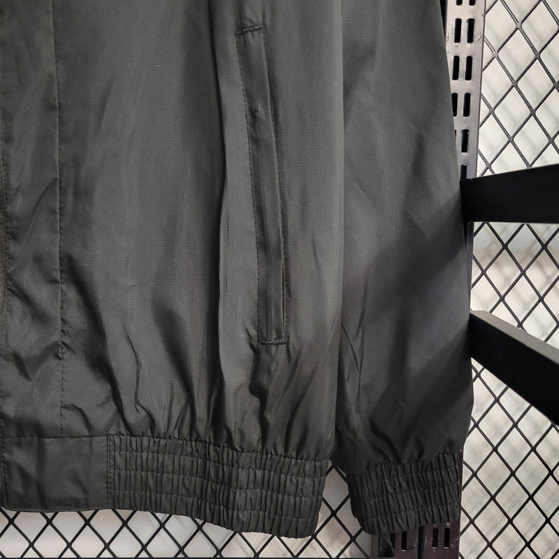 Jaqueta Corta Vento Barcelona Preto - 23/24