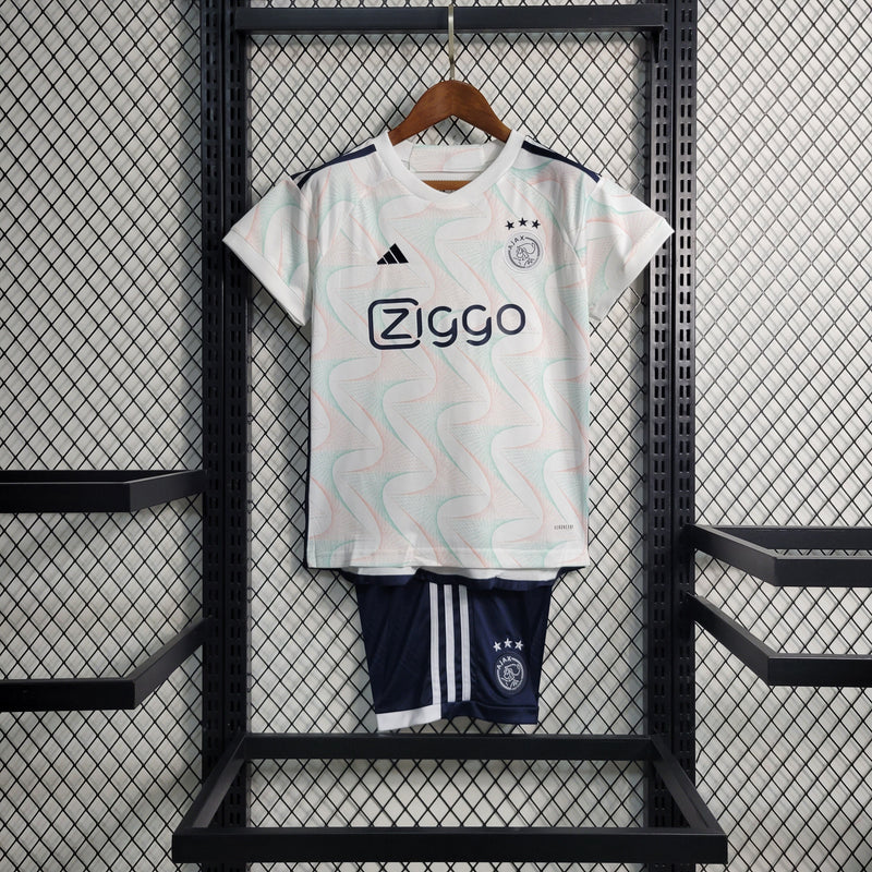 Kit Infantil Ajax Away - 23/24