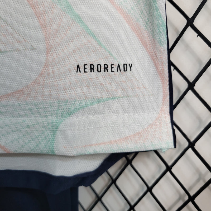 Kit Infantil Ajax Away - 23/24