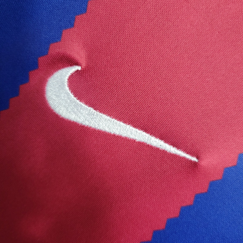 Camisa Barcelona Home - 23/24 - Nike Feminina