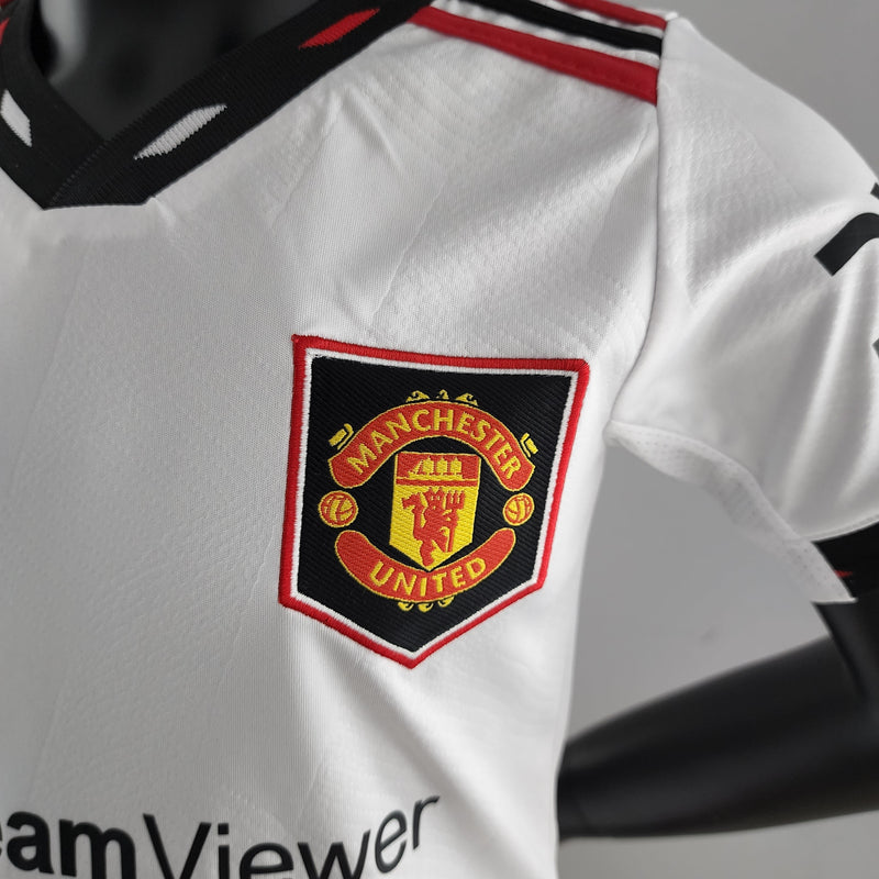 Kit Infantil Manchester United Reserva - 22/23