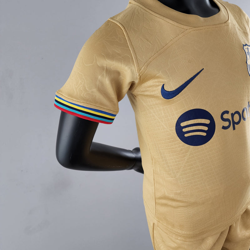 Kit Infantil Barcelona Reserva - 22/23