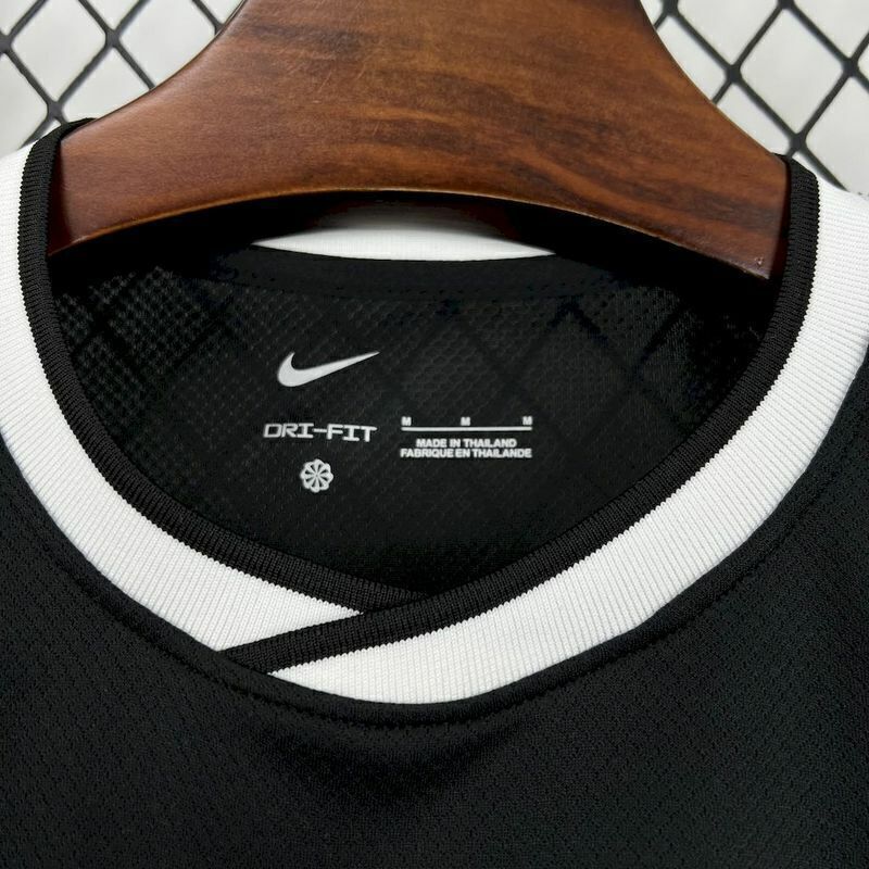 Camisa Corinthians - 24/25 - Away - Feminina Nike - Preta