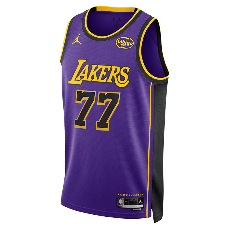 Camisa NBA Los Angeles Lakers Jordan Statement - Edition Swingman Jersey Luka Doncic 77 Roxa