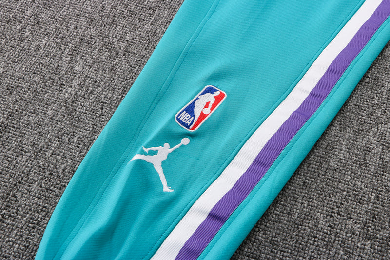 Conjunto Nike NBA - Therma Flex Charlotte Hornets