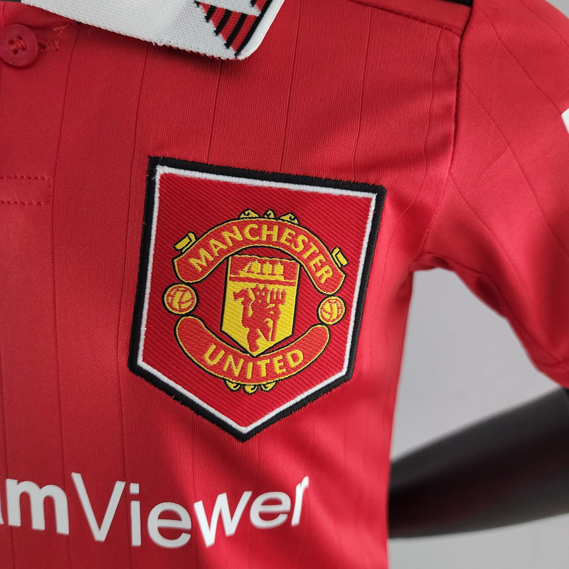 Kit Infantil Manchester United Titular - 22/23