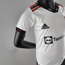 Kit Infantil Manchester United Reserva - 22/23
