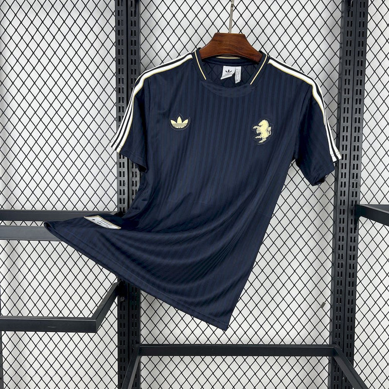 Camisa Juventus Terrace Icons - 25/26 - Torcedor Masculina