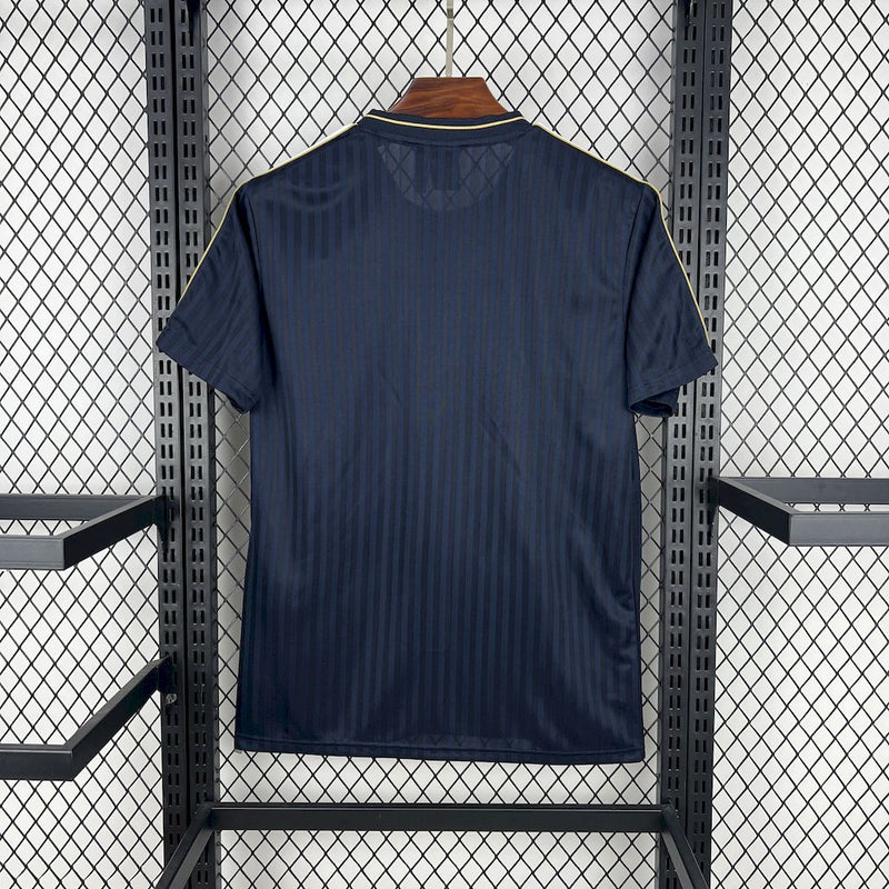 Camisa Juventus Terrace Icons - 25/26 - Torcedor Masculina